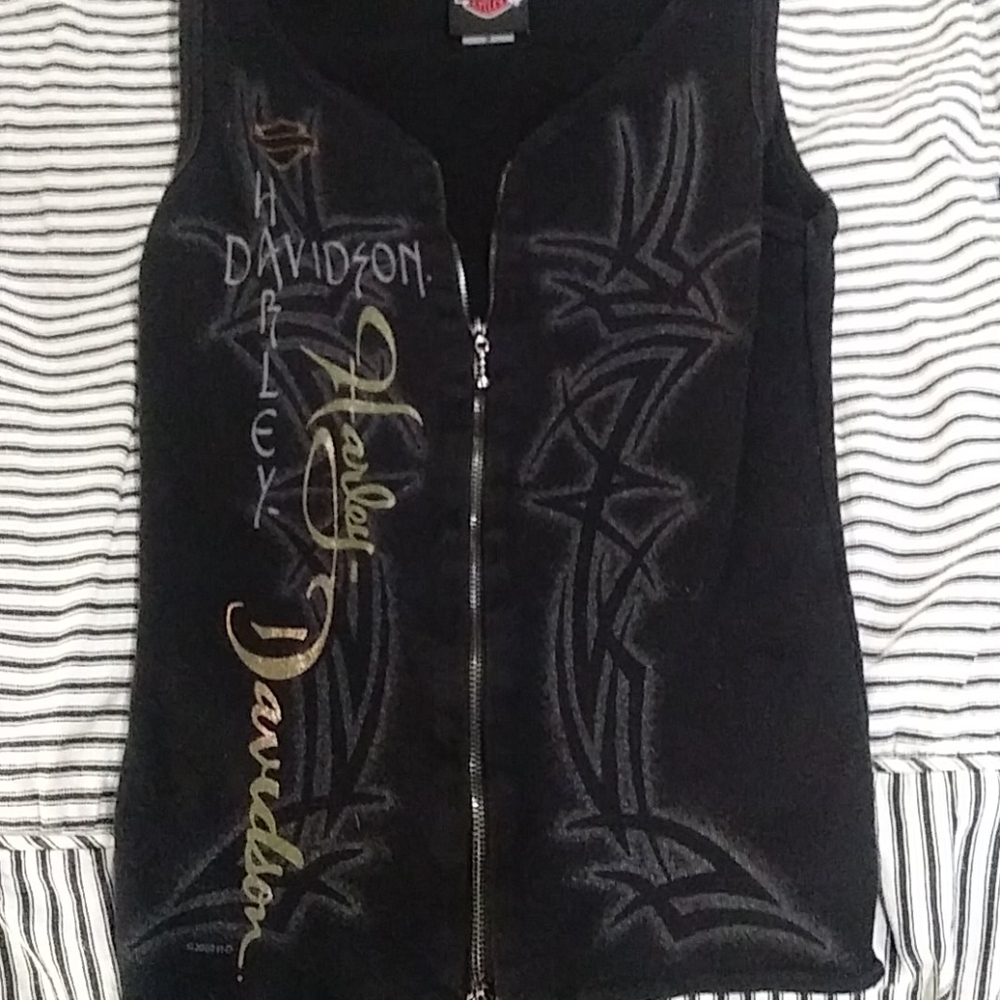 COPY - Harley Davidson zippered vest very sexy on